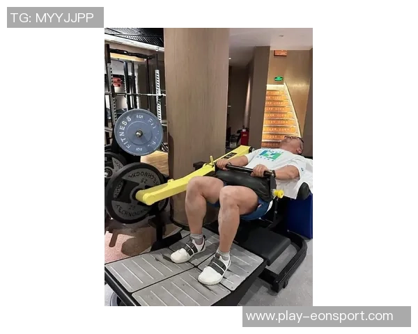 姚明回忆健身经历:早晨和上班前的秘密训练时光 姚明回忆健身经历:早晨和上班前的秘密训练时光